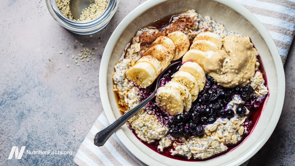 The Nutritional Impact of Oatmeal on Diabetes Management