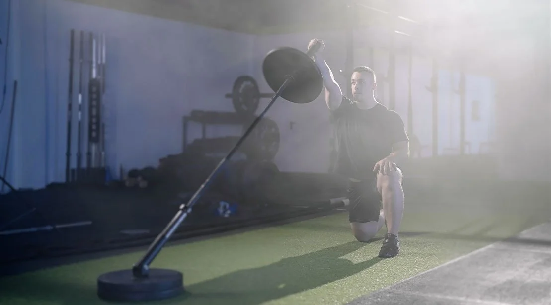 Mastering the Half-Kneeling Landmine Press for Optimal Shoulder Development