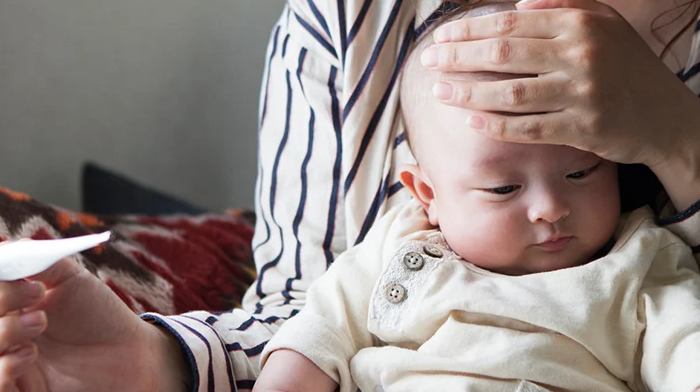 Penanganan Anak Demam Efek Samping Pasca Imunisasi