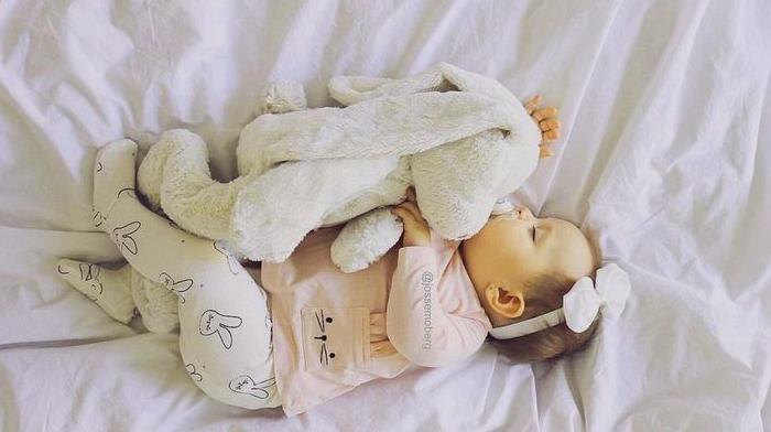 Pola Tidur Bayi yang Perlu Orang Tua Ketahui